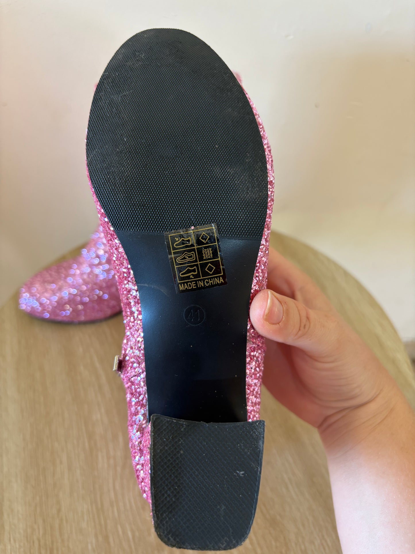 BOOTS (41)