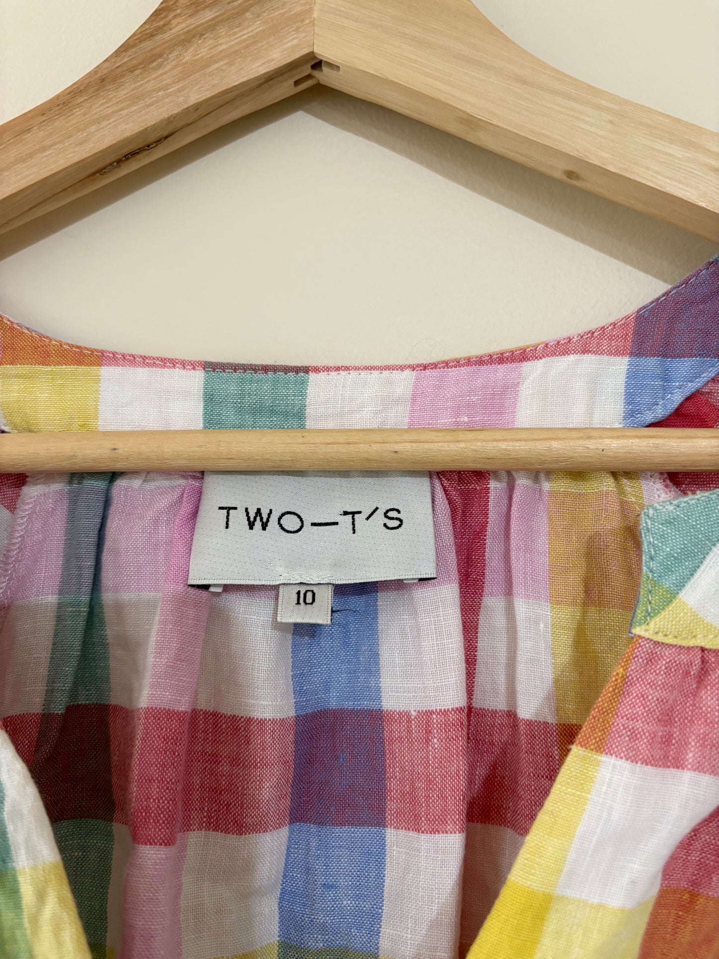 TWO T’S (10)
