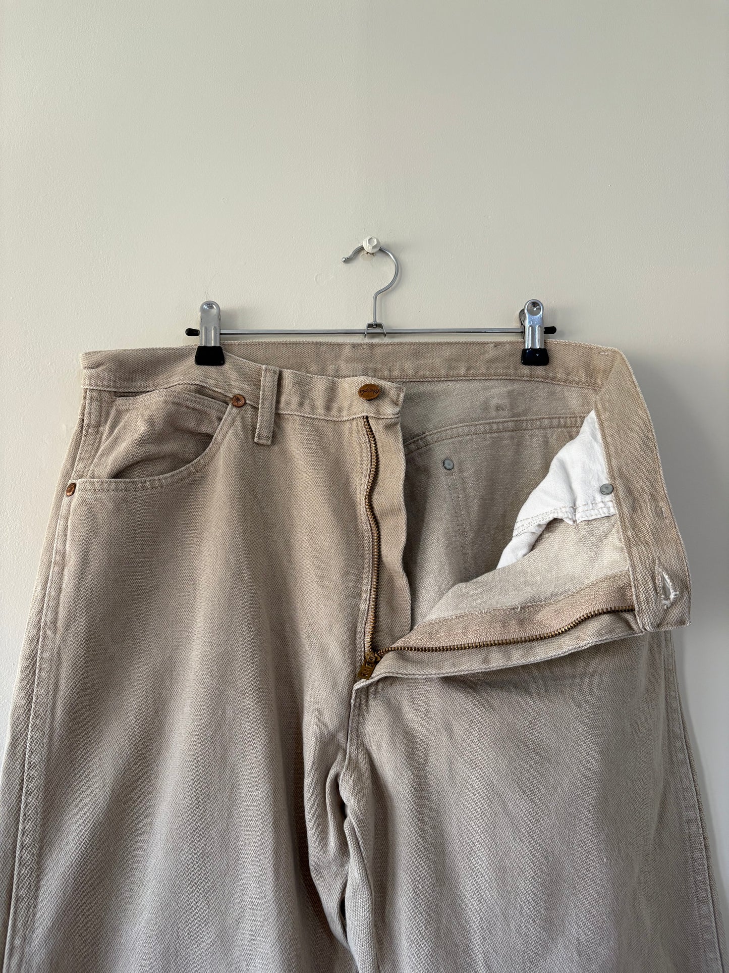 WRANGLER (35x36)