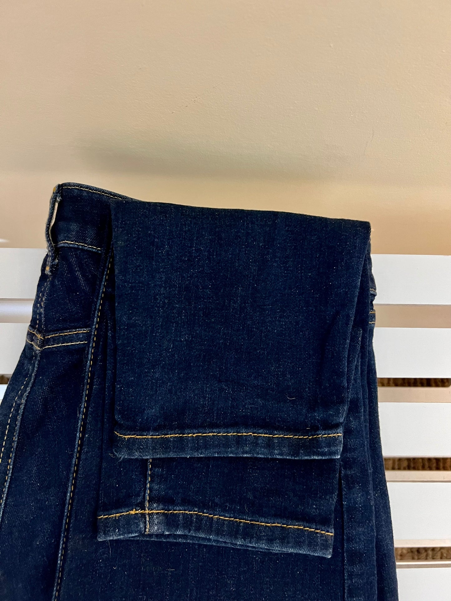 ARIAT (33R)
