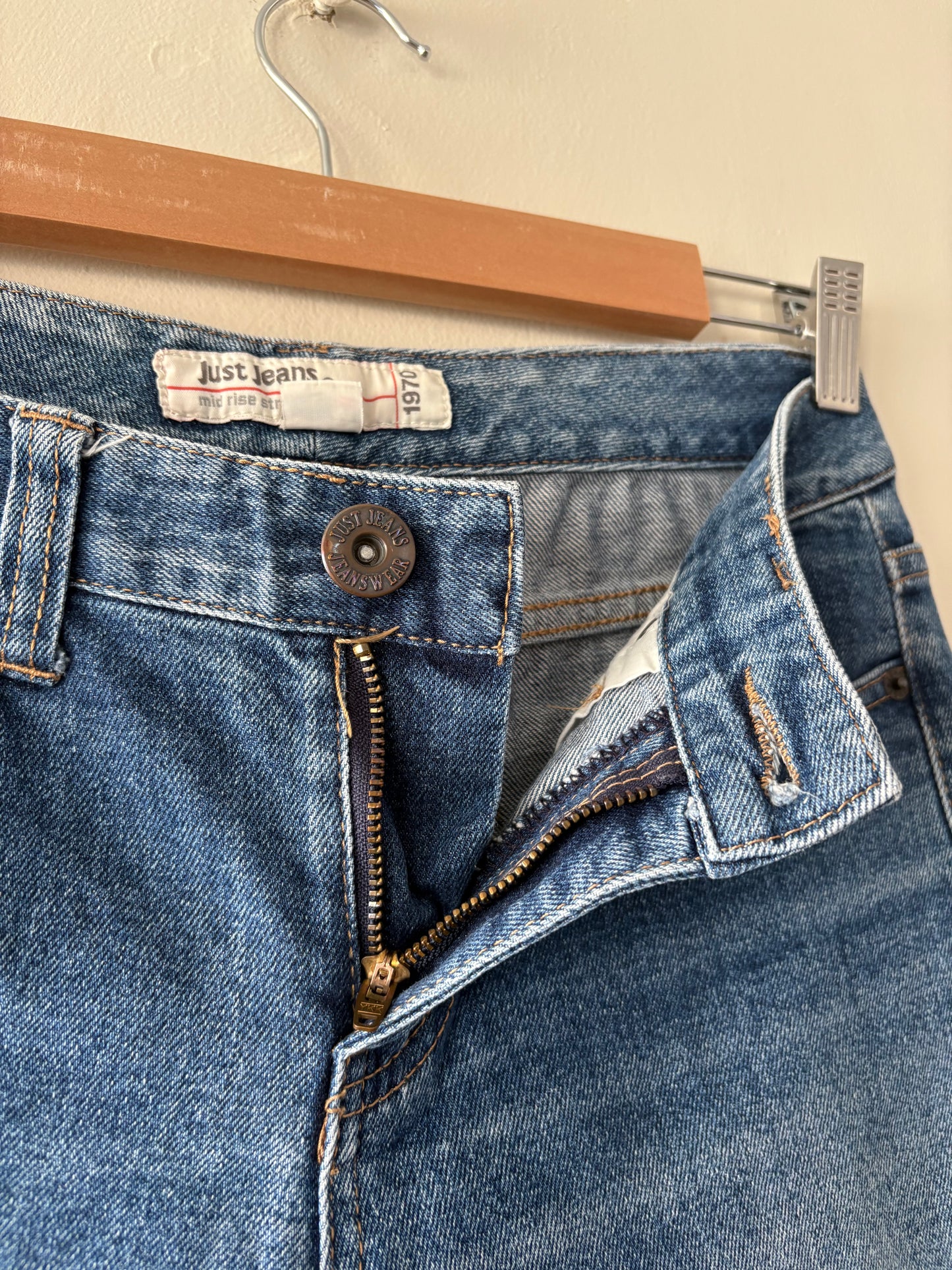 JUST JEANS (10)