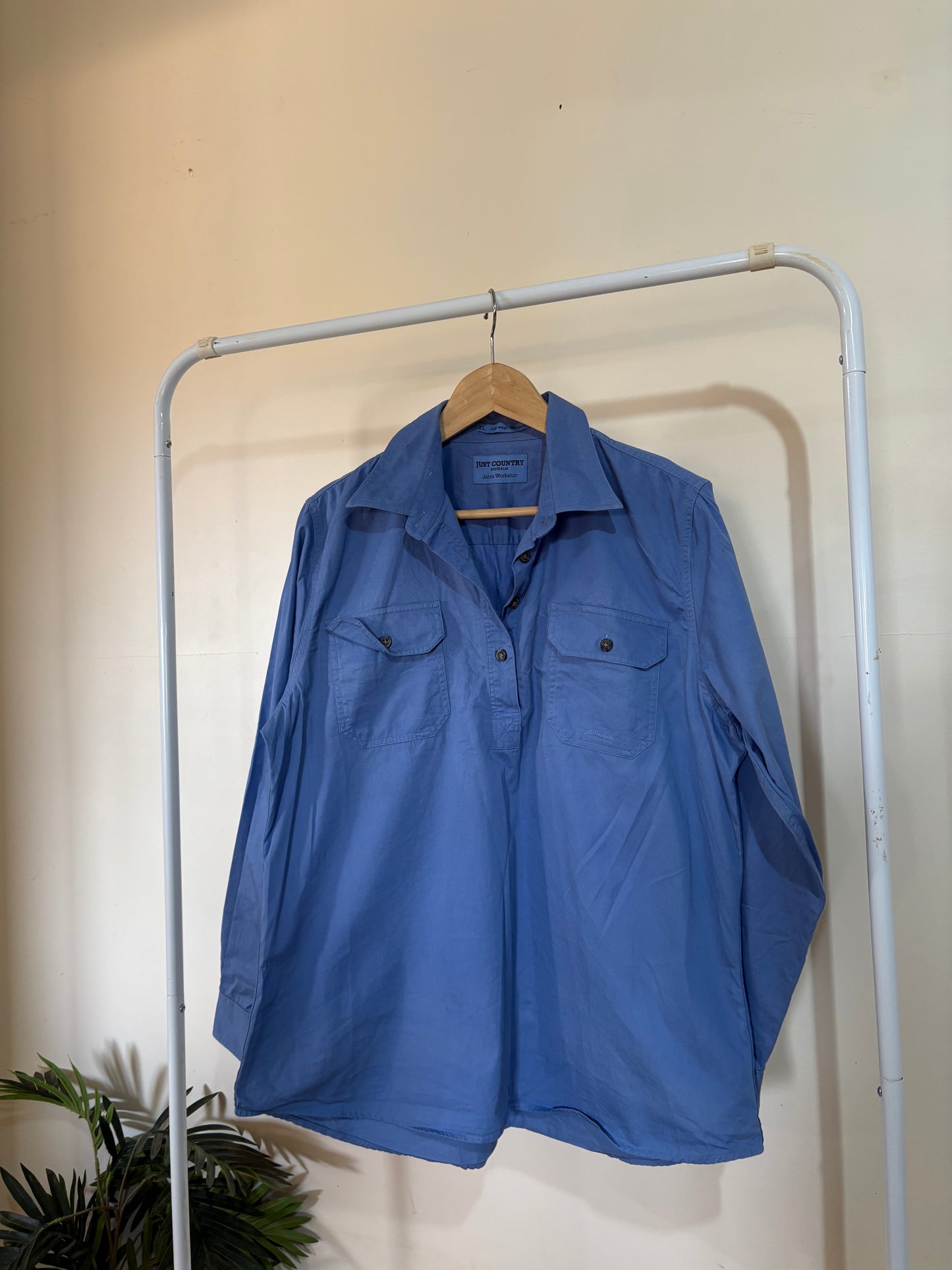 JUST COUNTRY (XL)