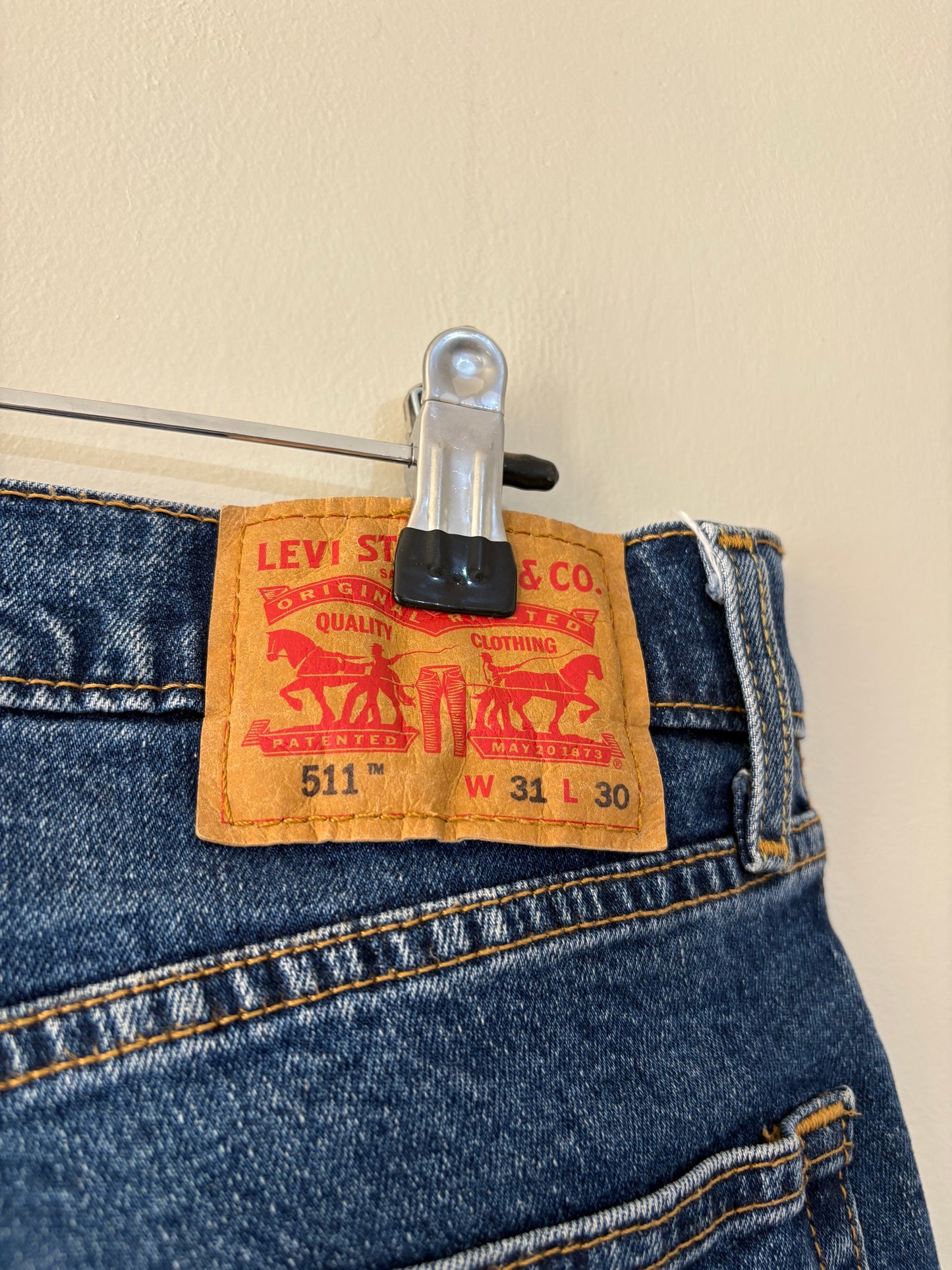 LEVIS (31x30)
