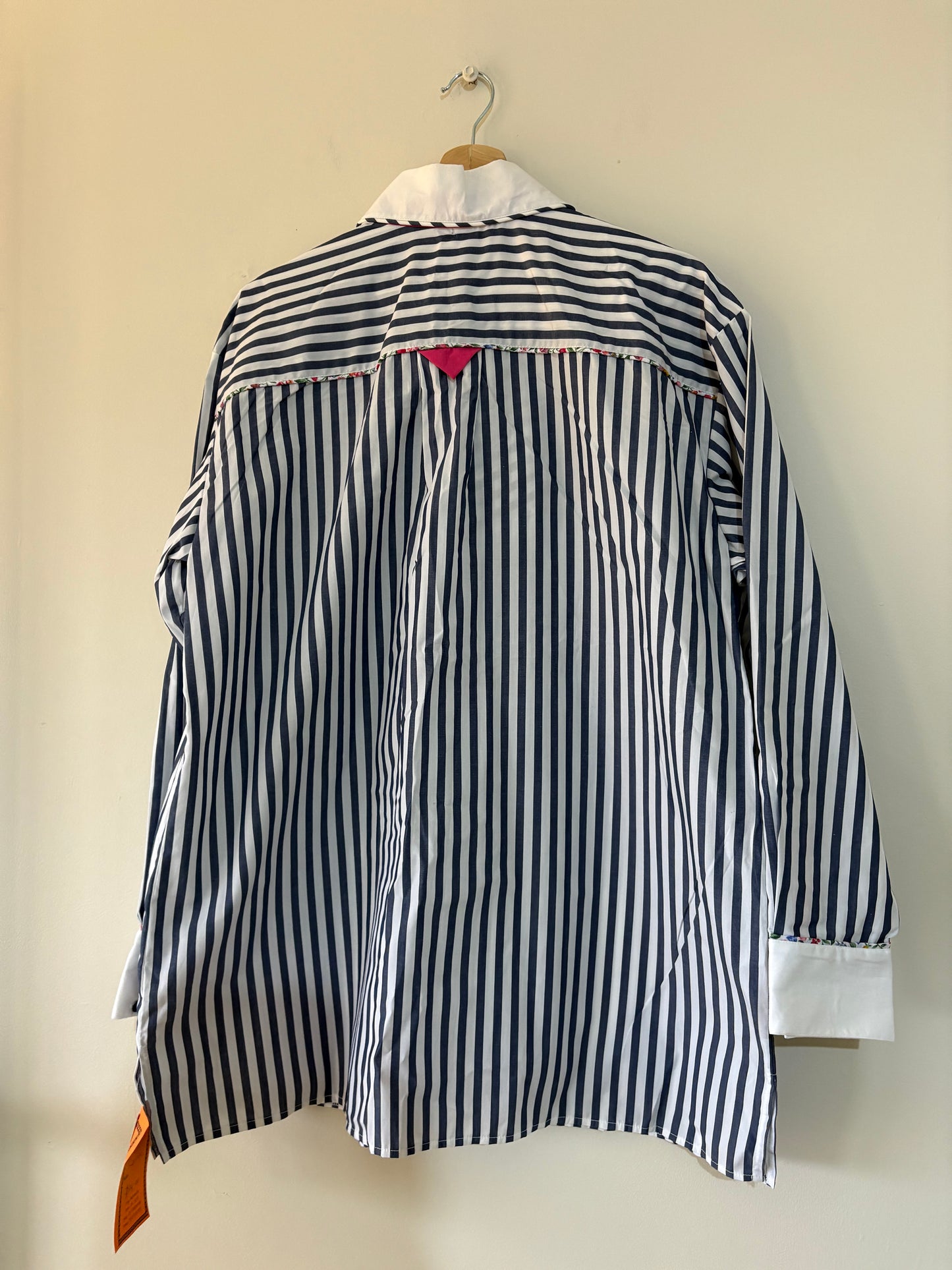 SHIRT (L)