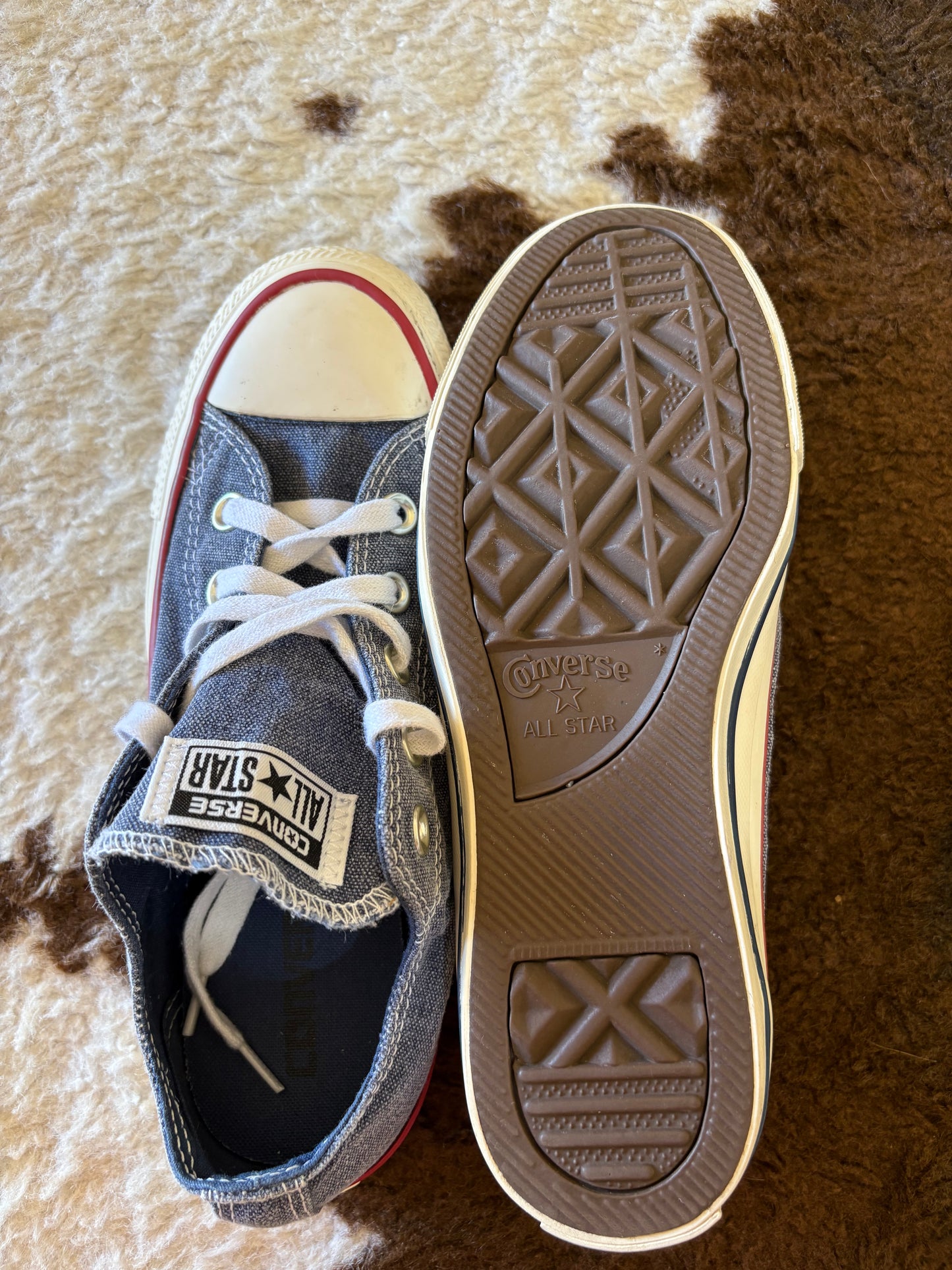 CONVERSE (6)