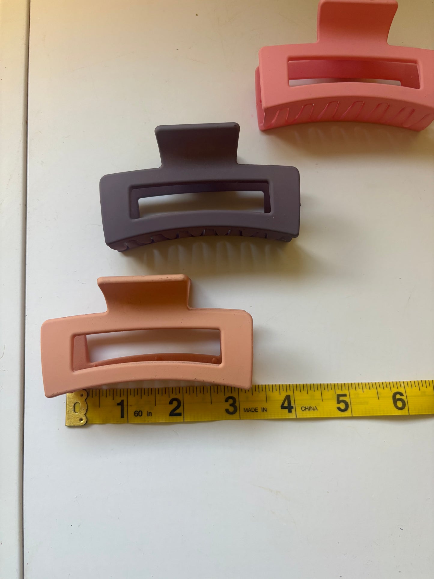 CLAW CLIPS