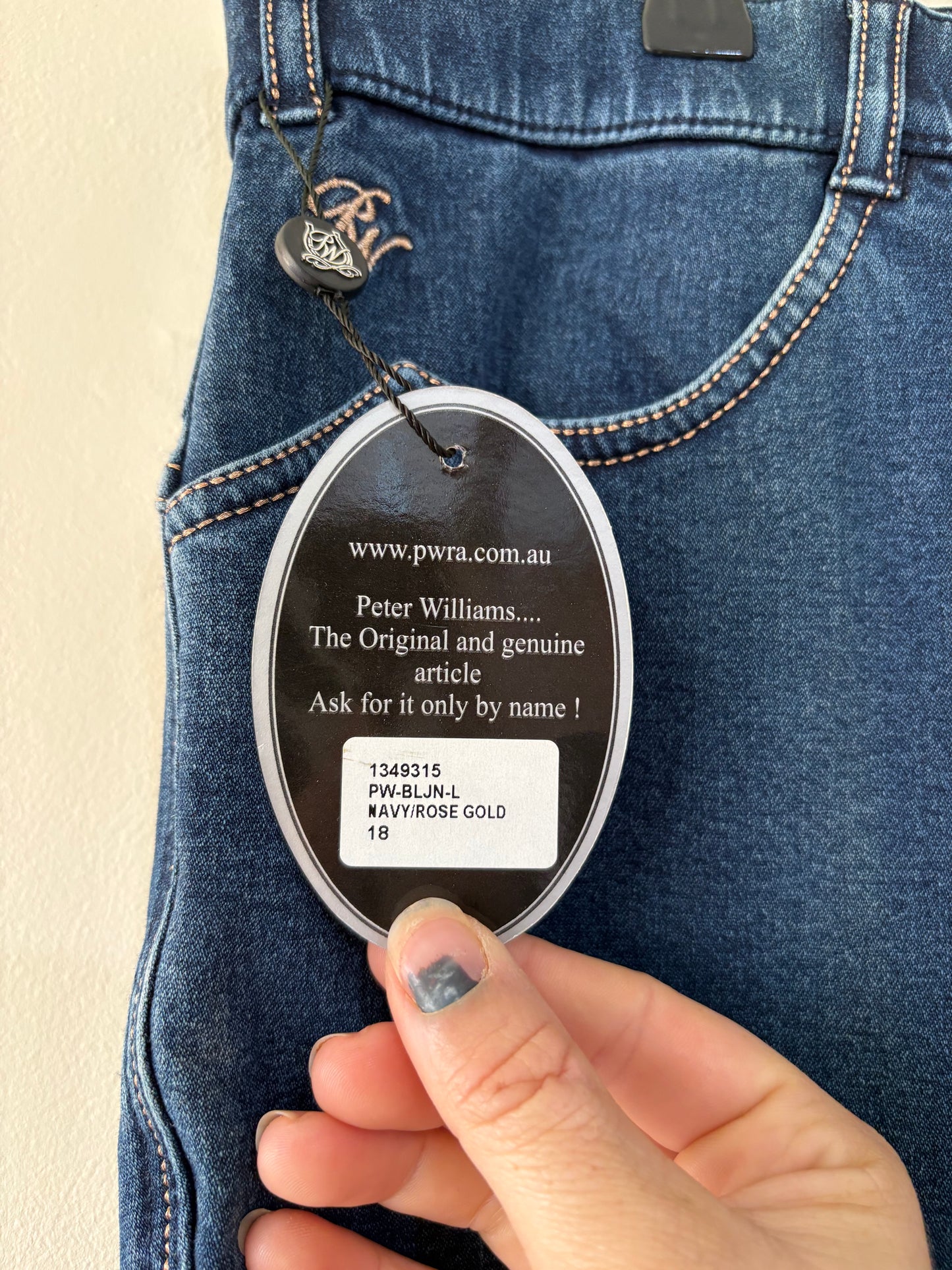 PETER WILLIAMS (18)