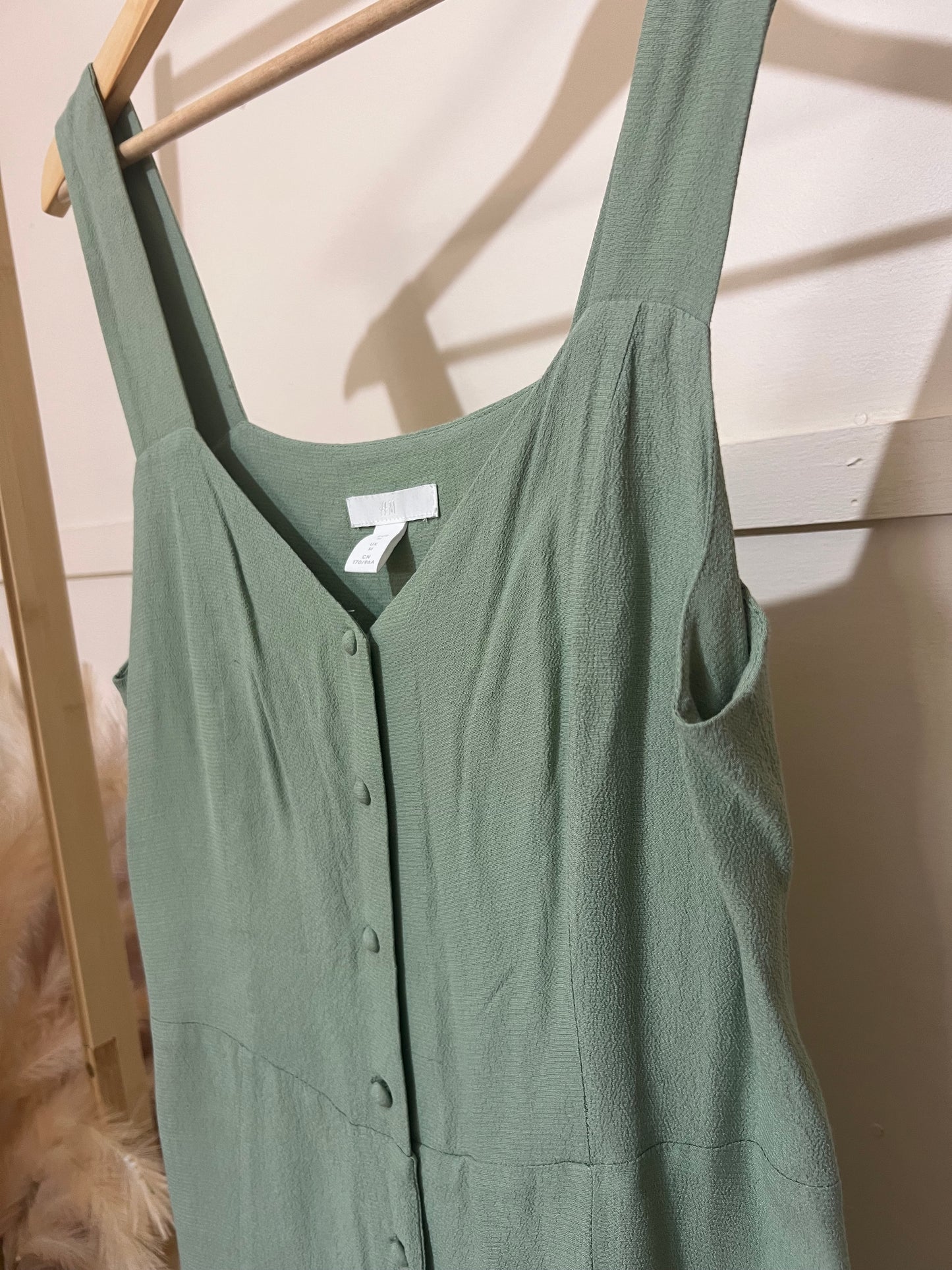 H&M (M)