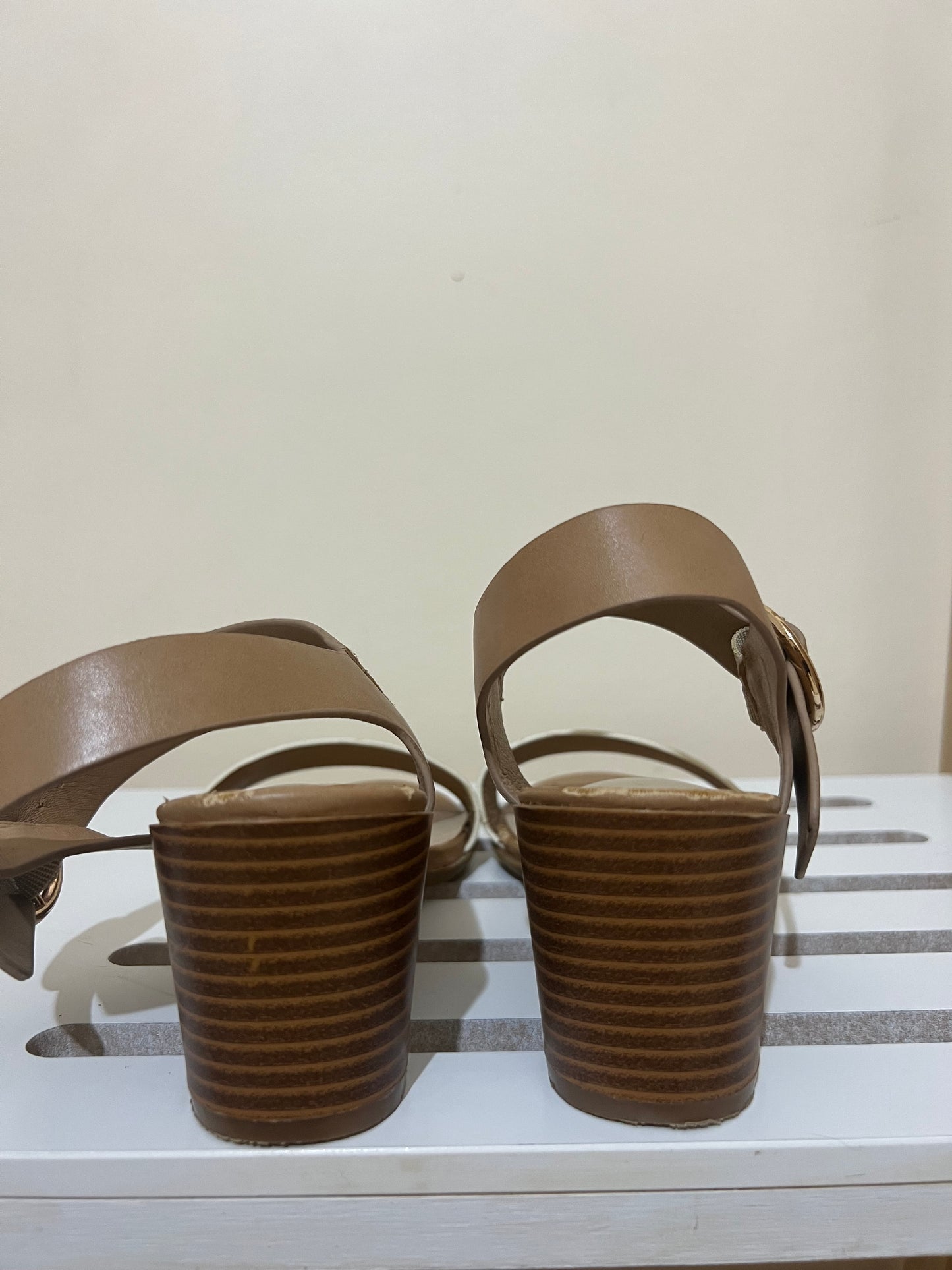 HEELS (9)