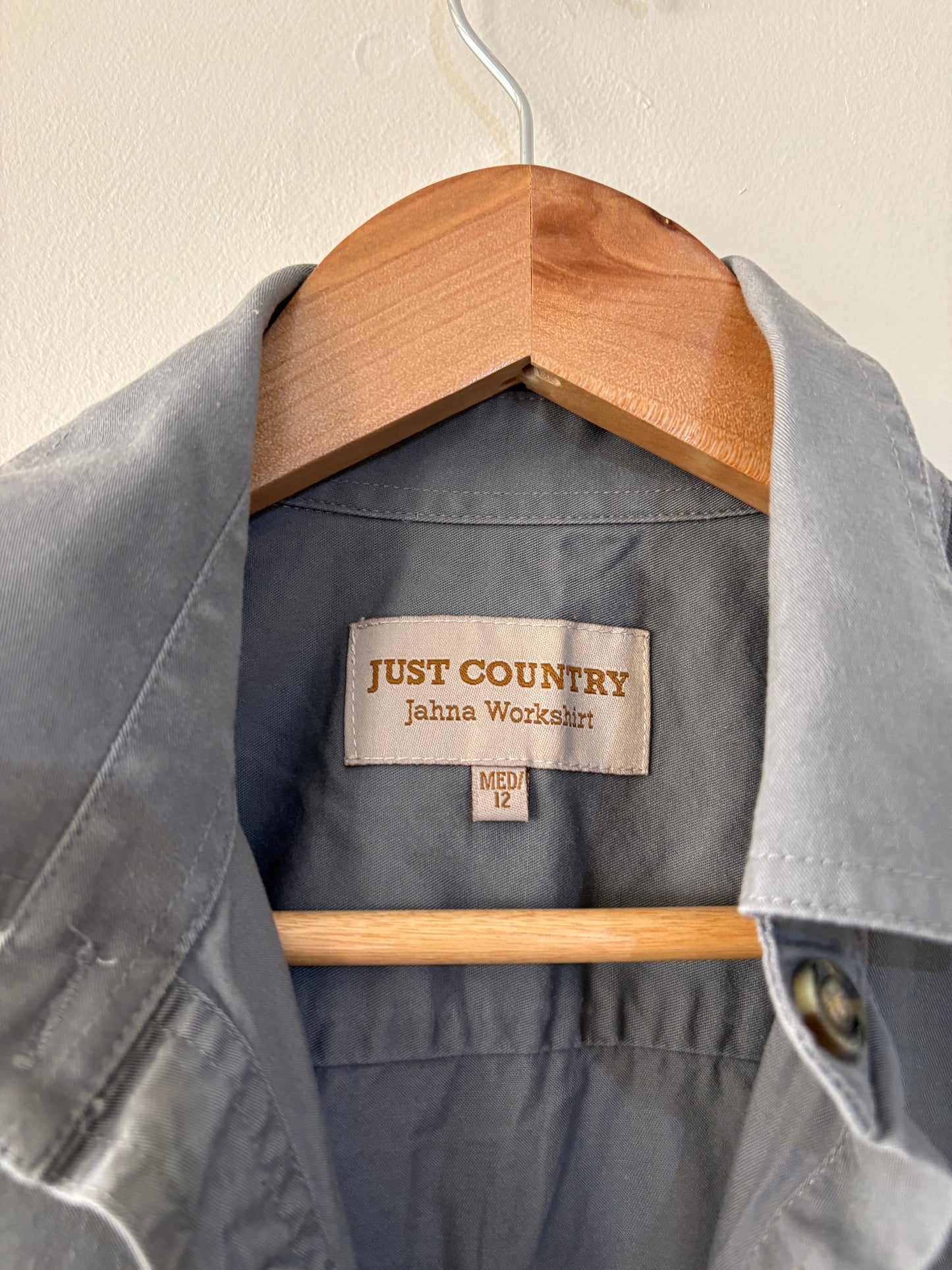 JUST COUNTRY (12)