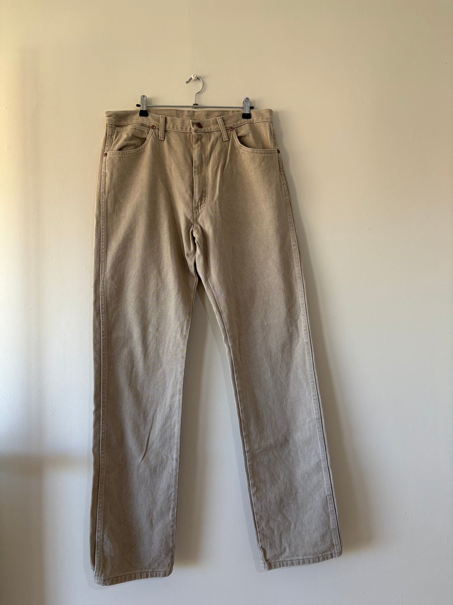 WRANGLER (35x36)