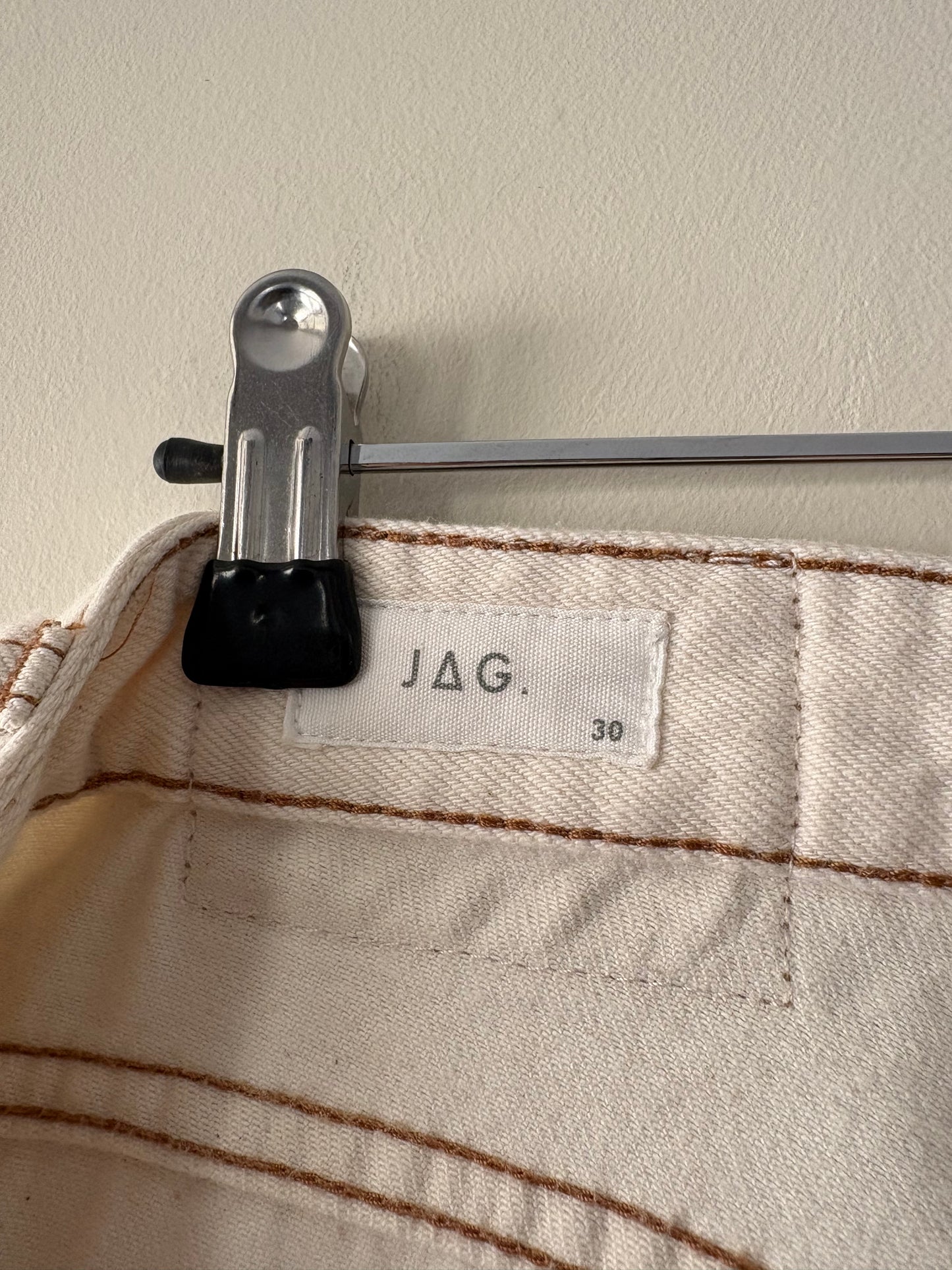 JAG (30)