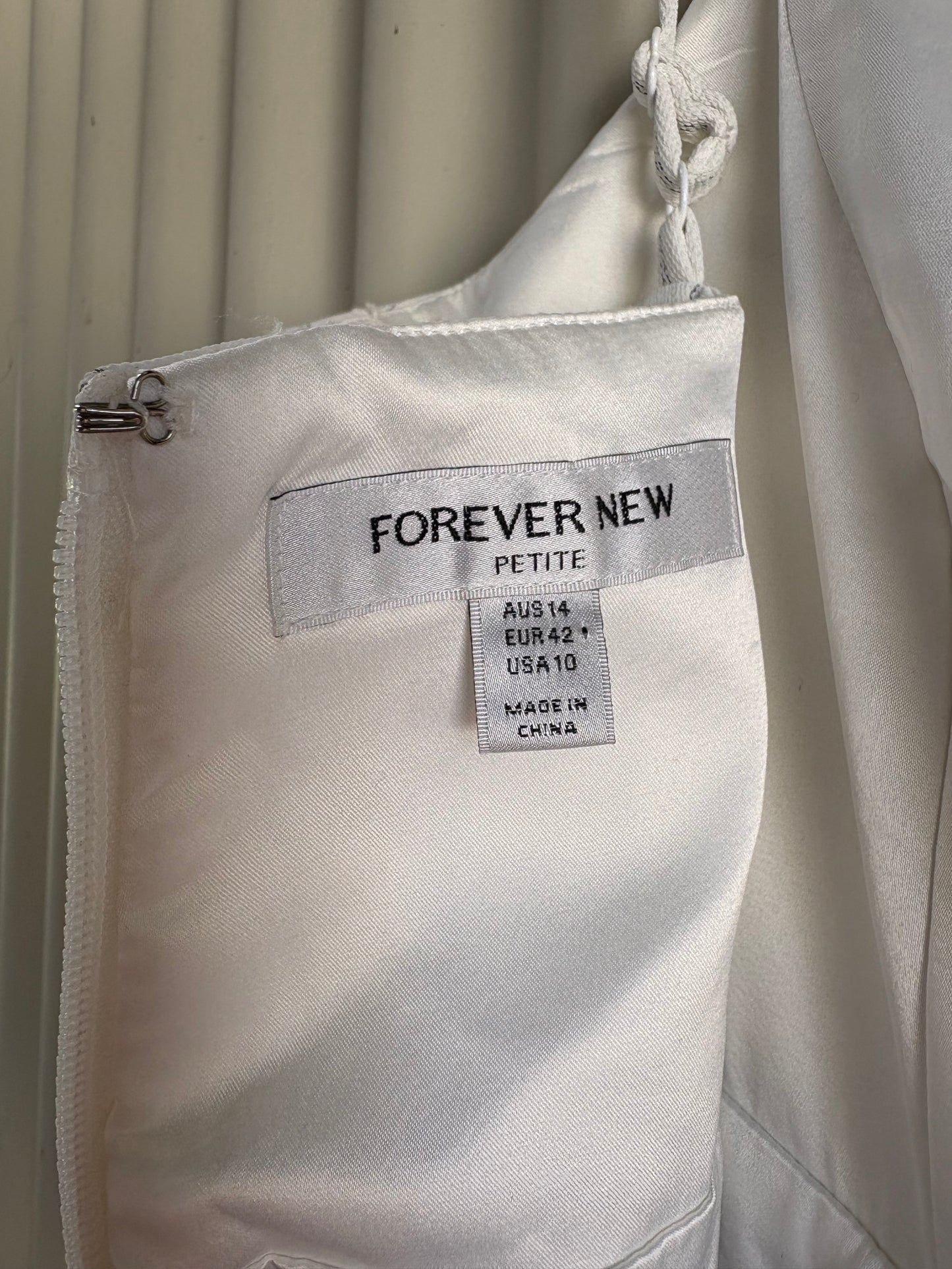 FOREVER NEW (14)