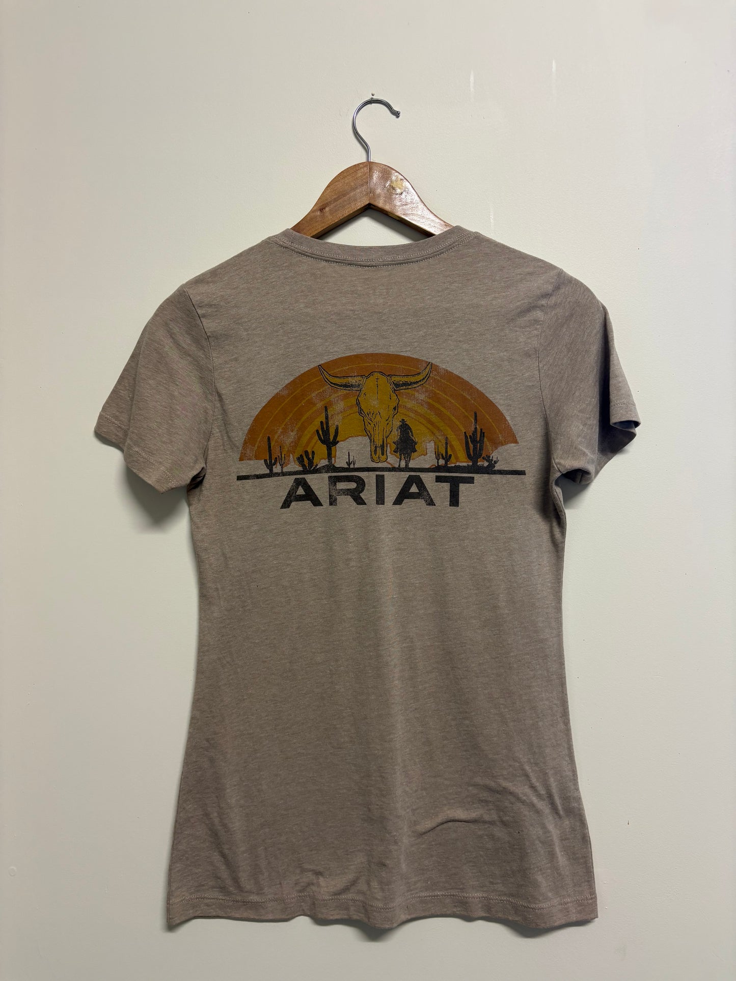 ARIAT (S)