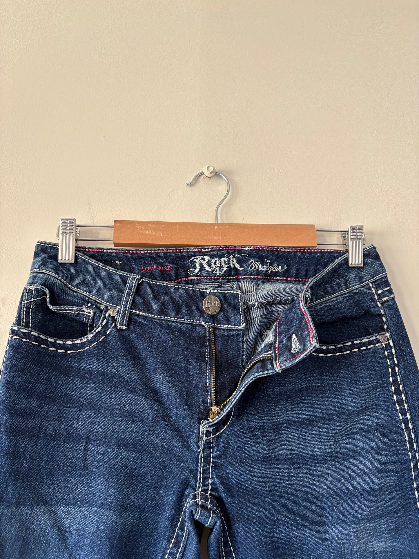 WRANGLER (28x34)