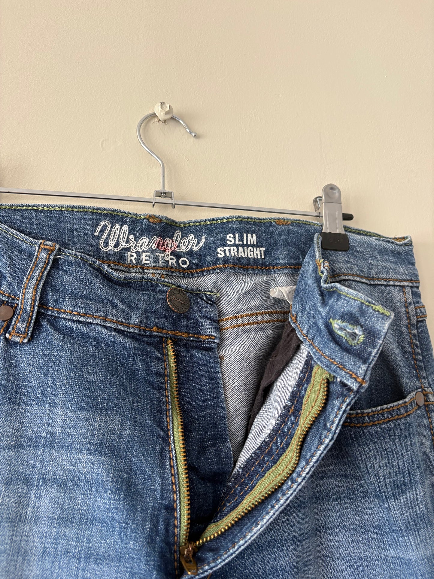 WRANGLER (34x34)