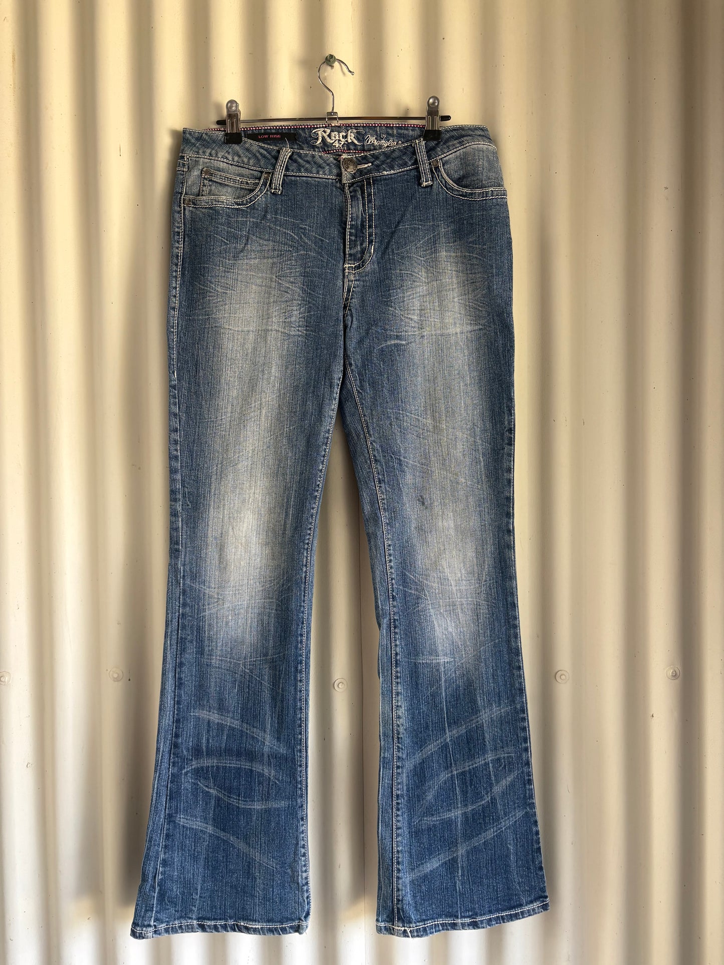 WRANGLER (9/10x32)