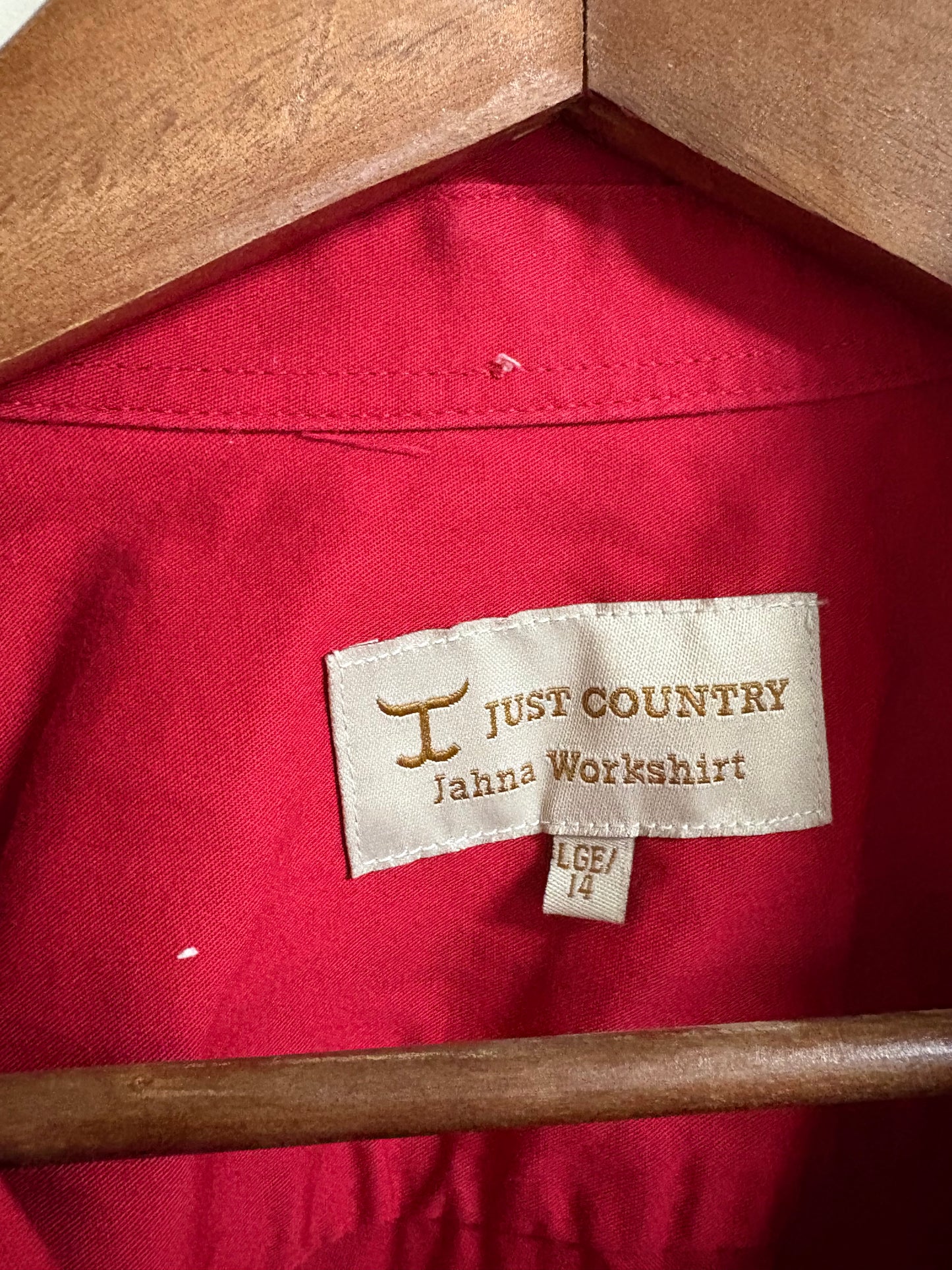JUST COUNTRY (14)