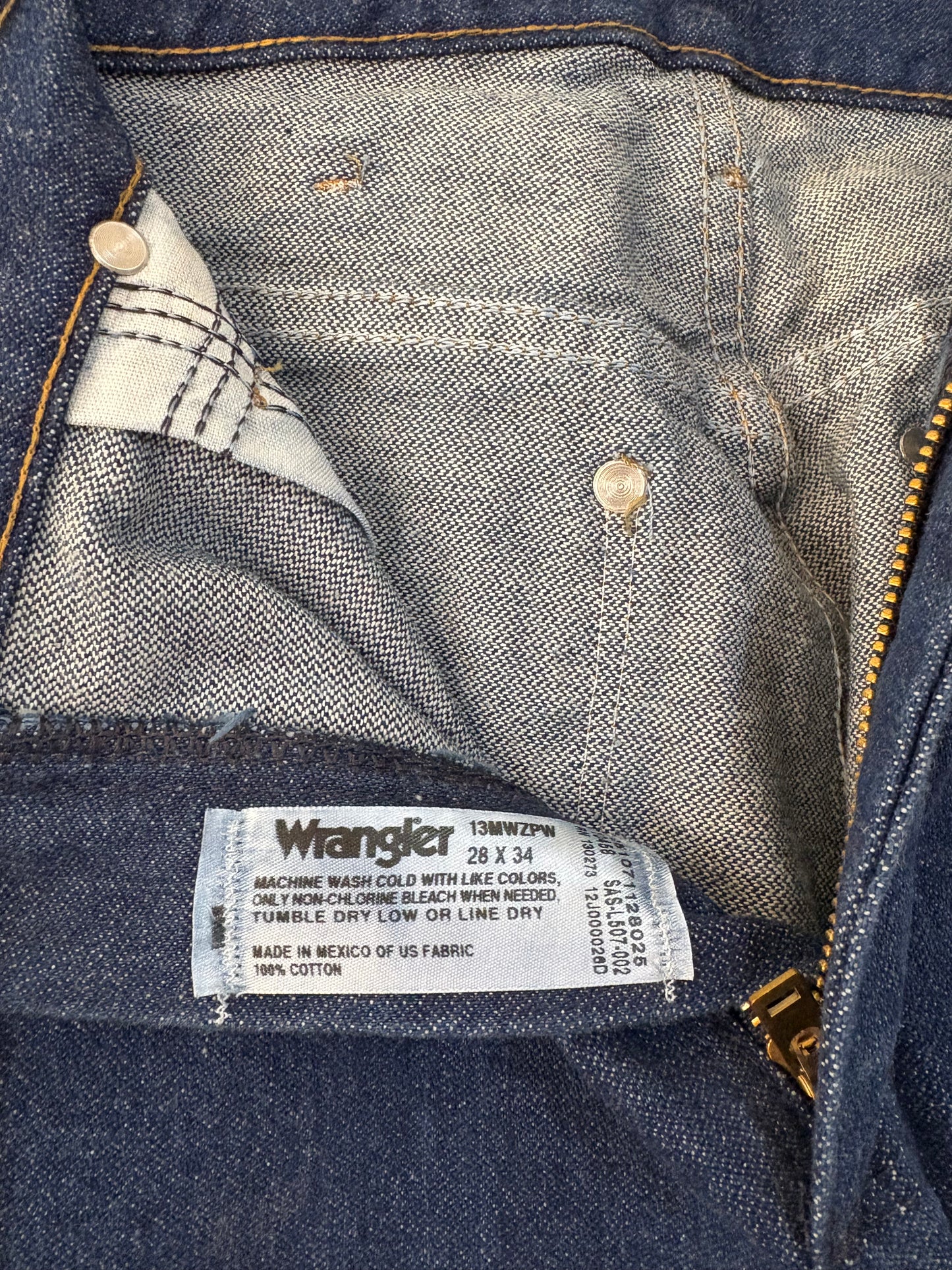 WRANGLER (28x34)