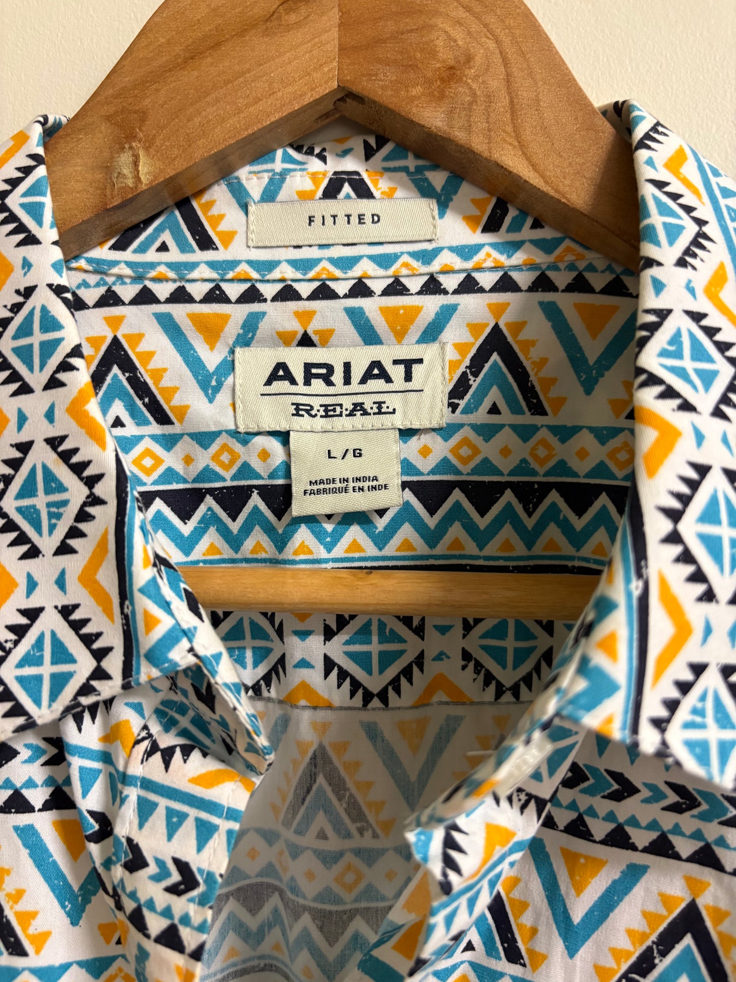ARIAT (L)