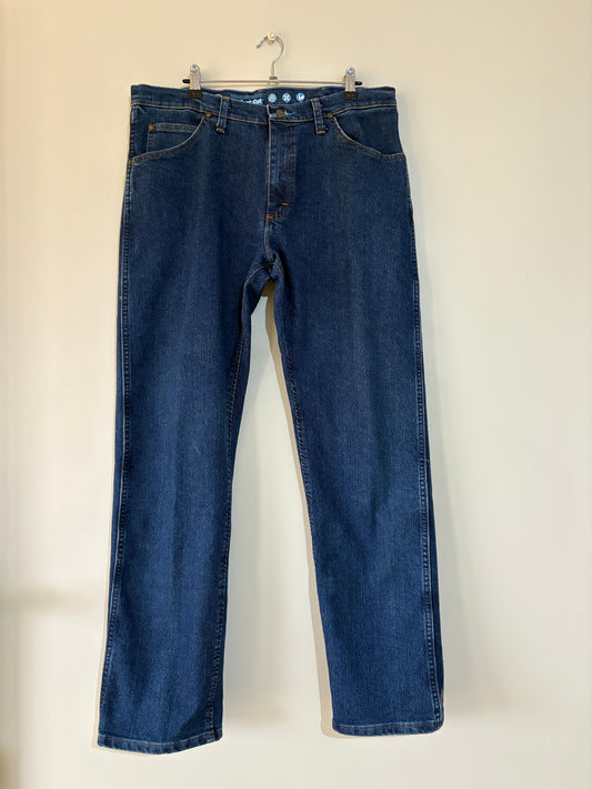 WRANGLER (34x34)