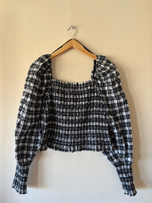 H&M (M)