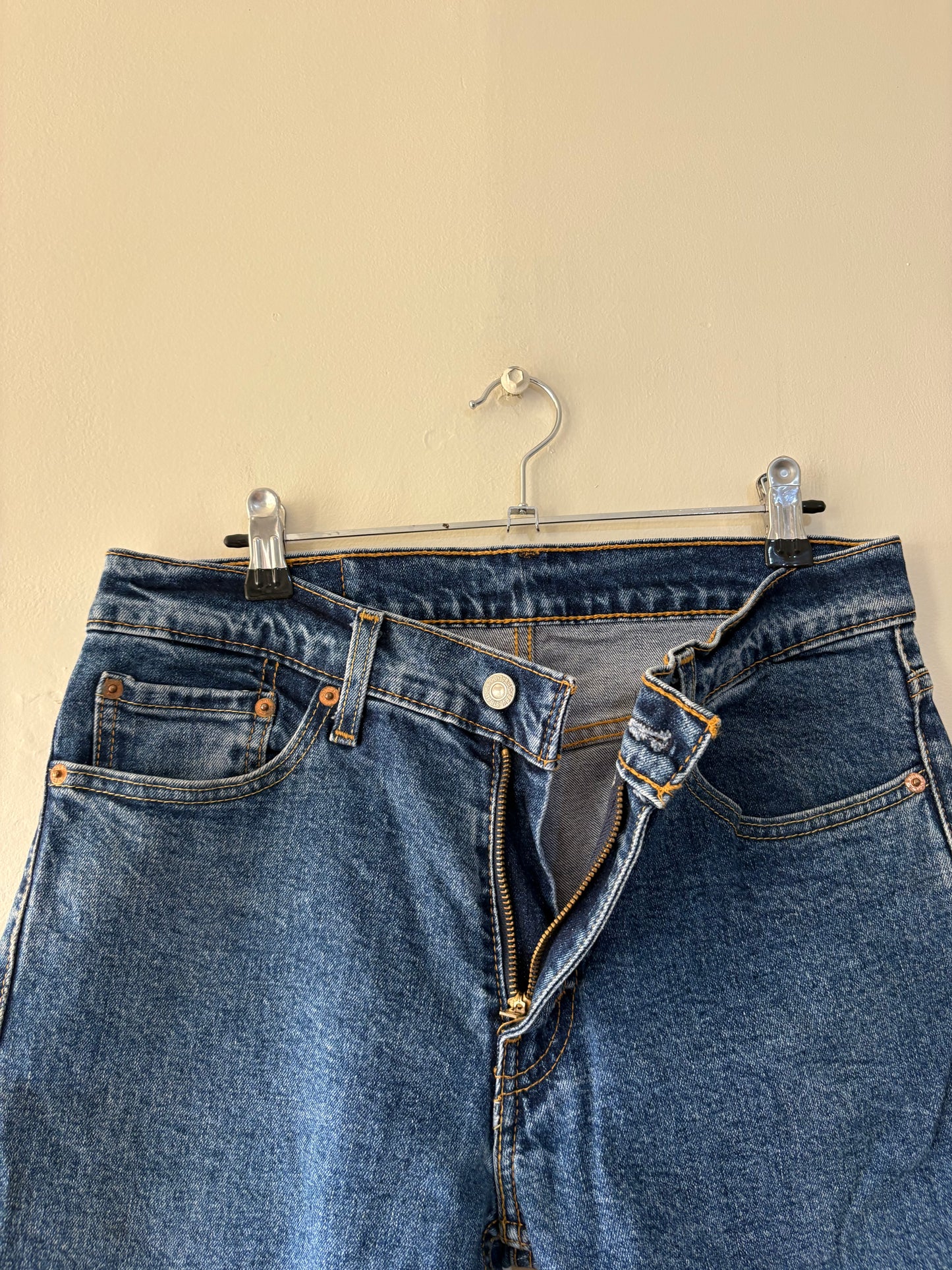 LEVIS (31x30)