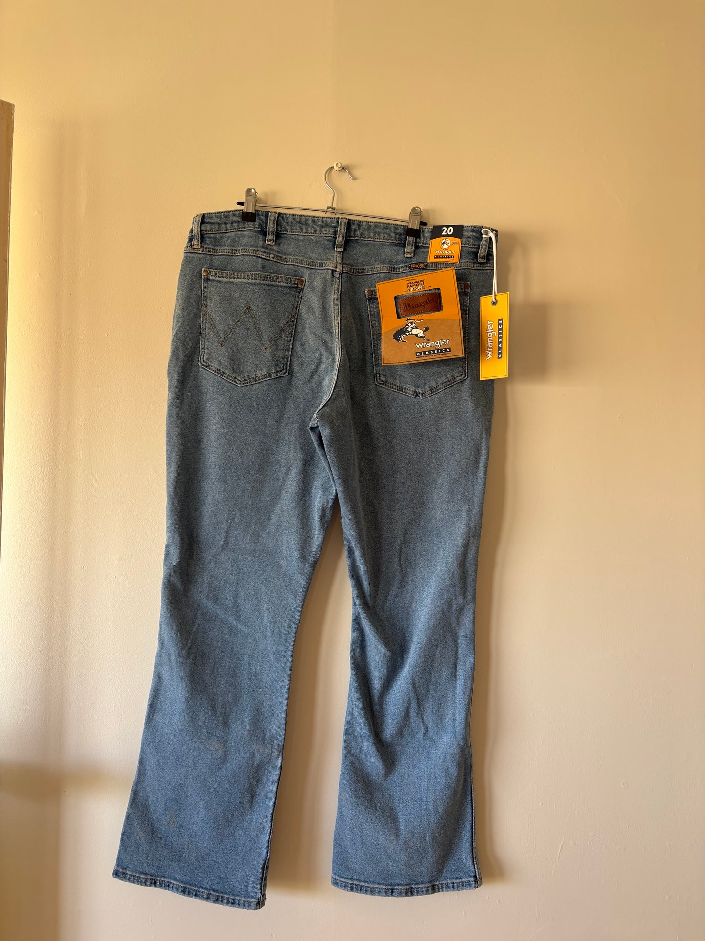 WRANGLER (20R)